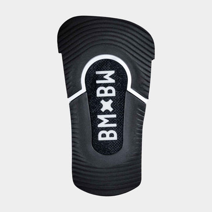 Bolt | Black