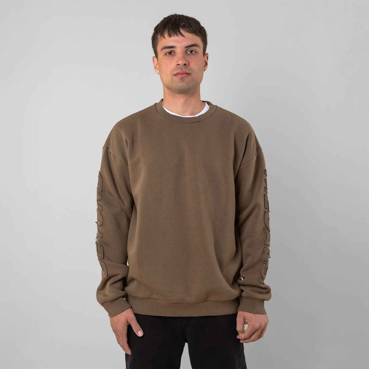 Incognito Crewneck | Brown