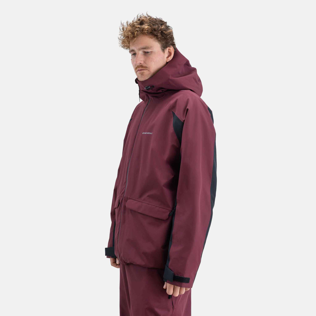 Nostalgia Jacket 2L | D.Red