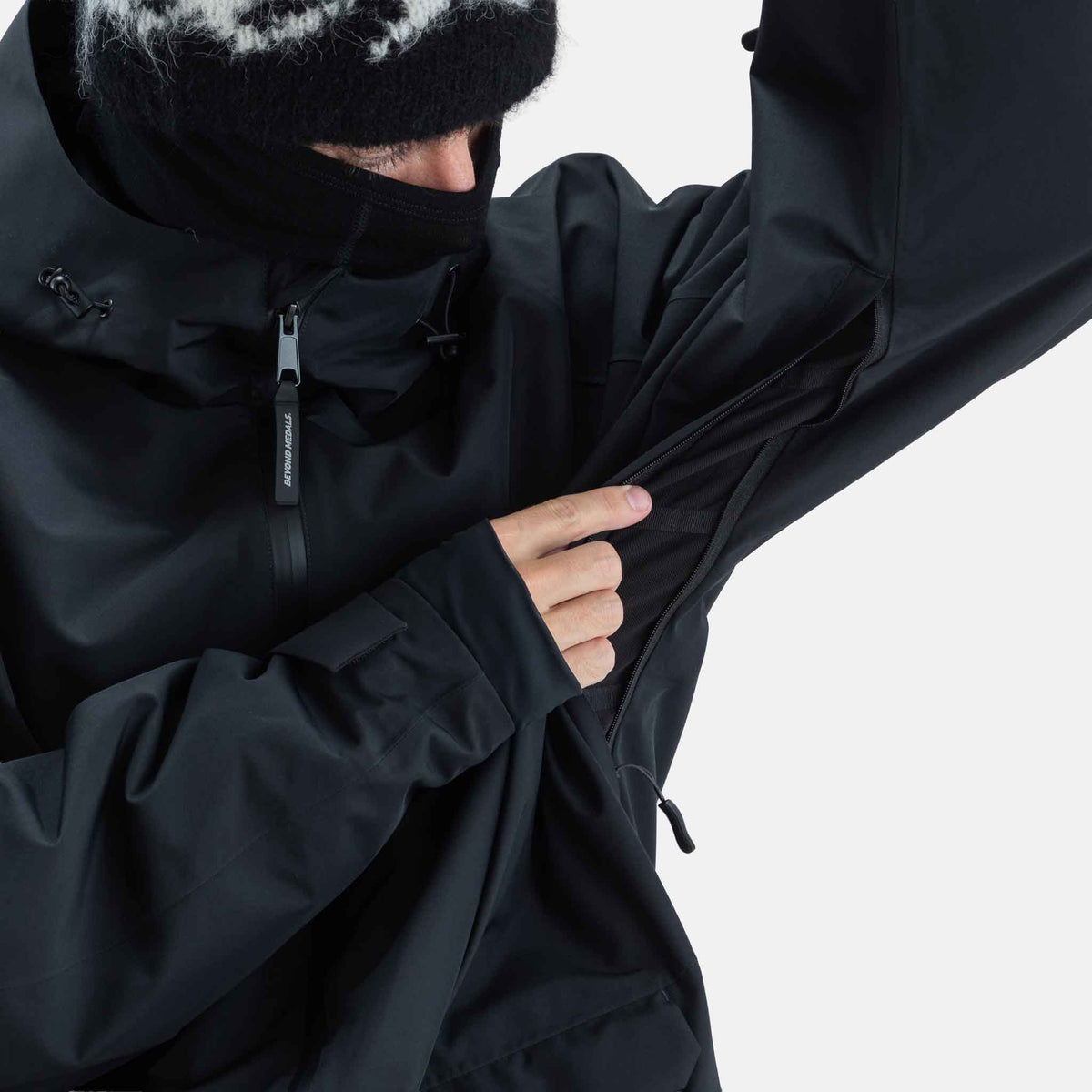 Nostalgia Jacket 2L | Black