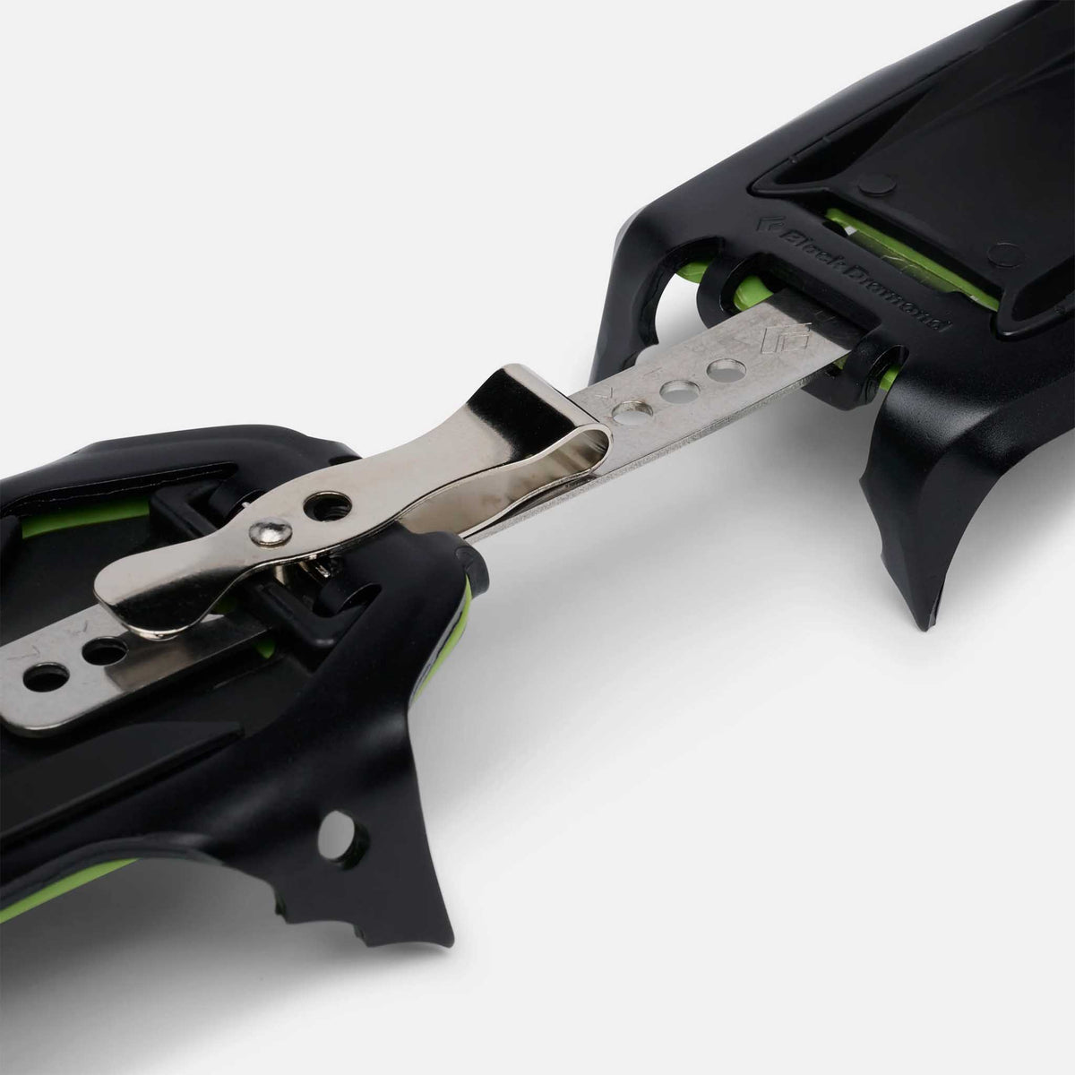 Neve Strap Crampons | Black