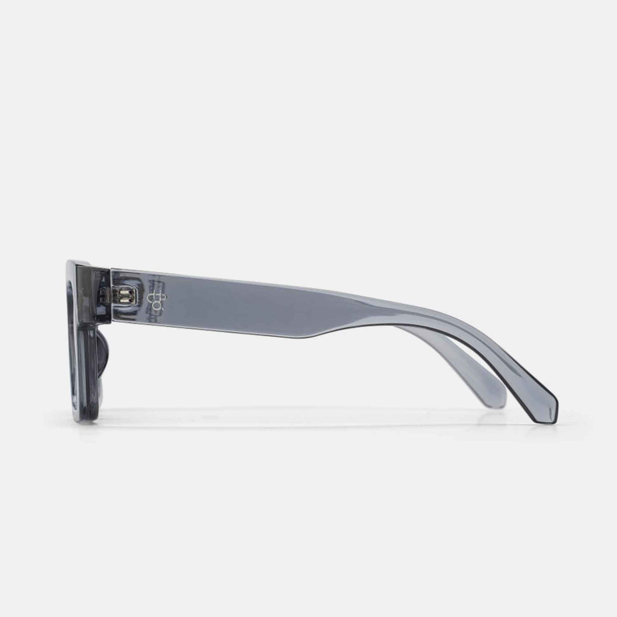 Max | Light Blue / Black Gradient Lens