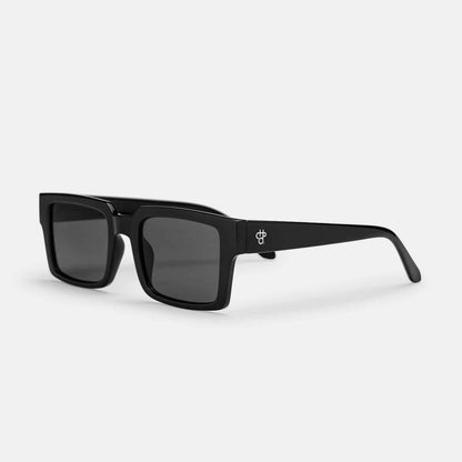 Stellar | Black / Black