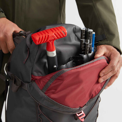 Kåre Backpack 30L | Raven