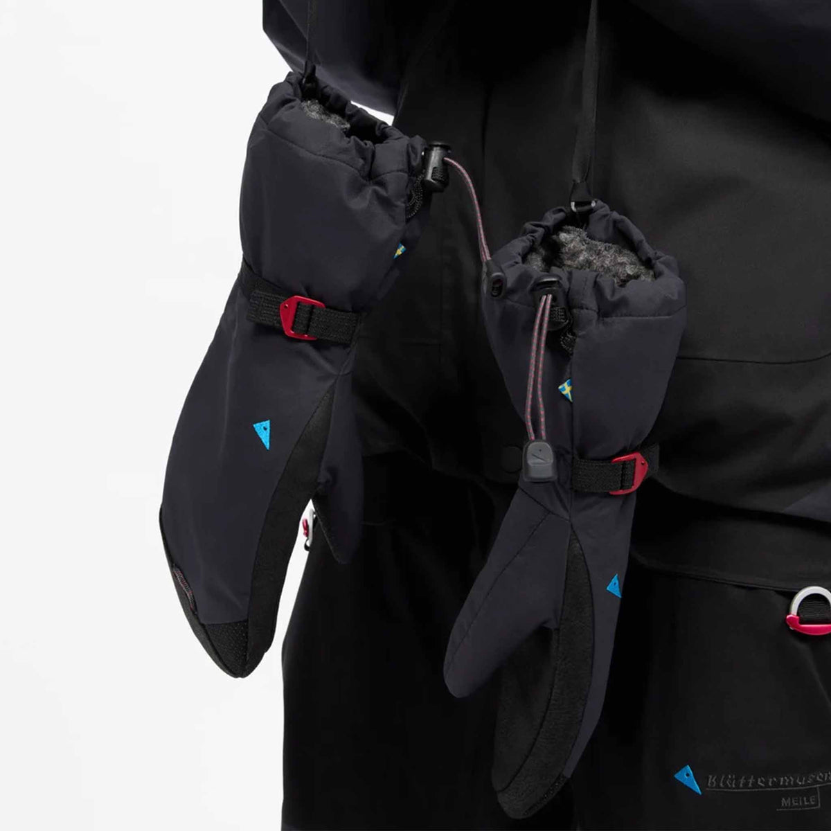 Surt Mitts | Black