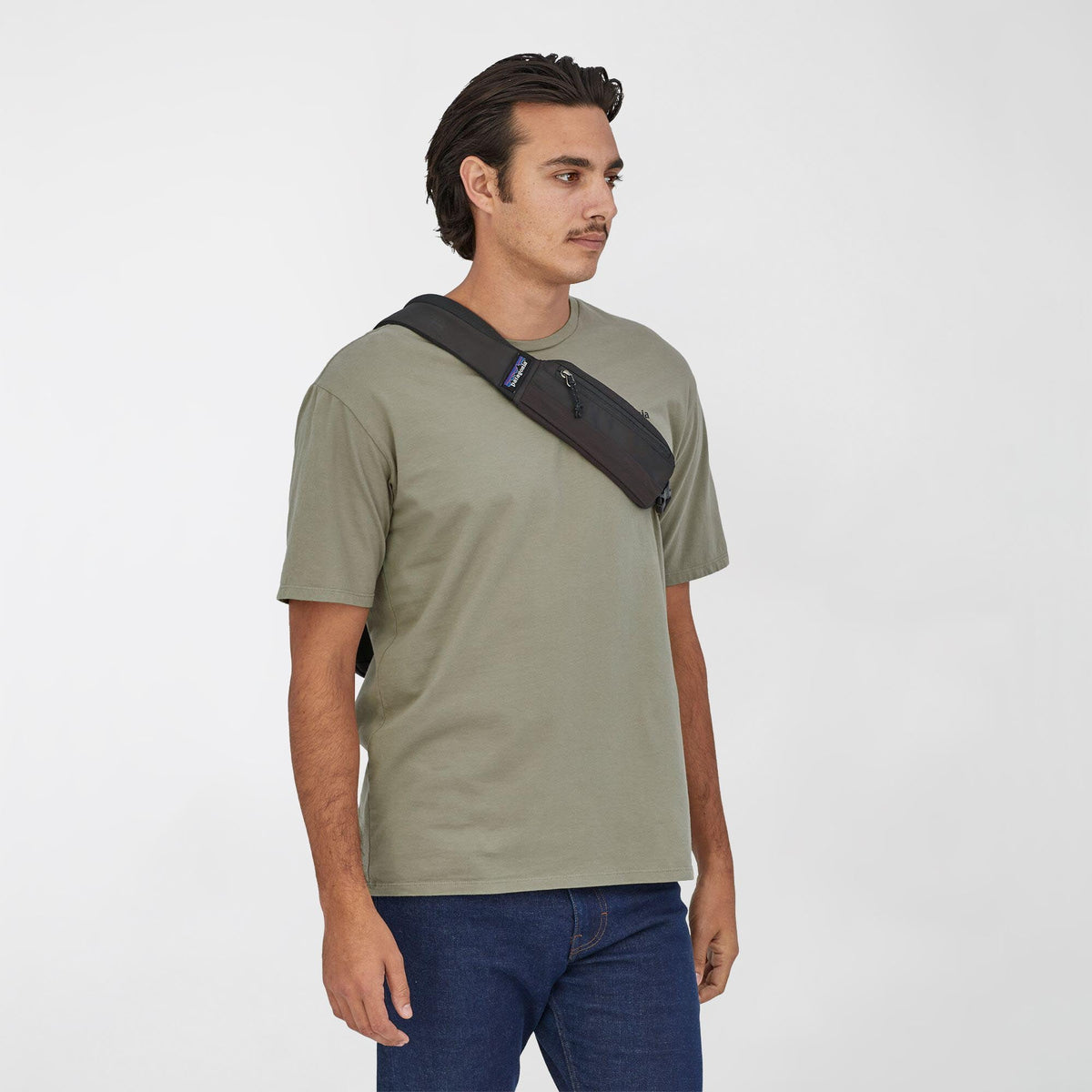 Atom Sling 8L | BLK