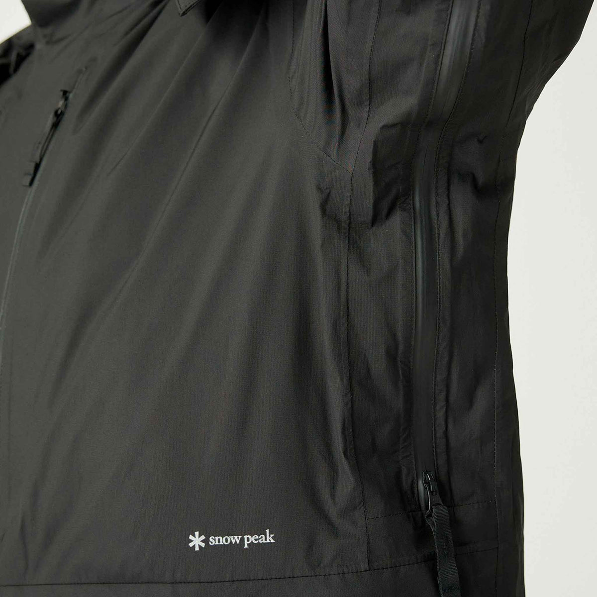 GORE-TEX Weatherproof Down Jacket | Black