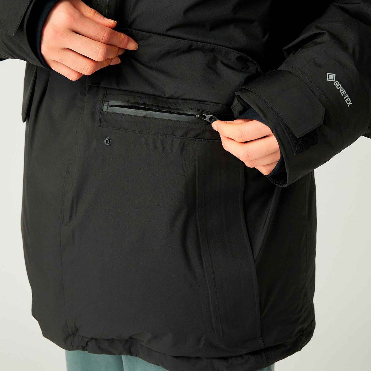 GORE-TEX Weatherproof Down Jacket | Black