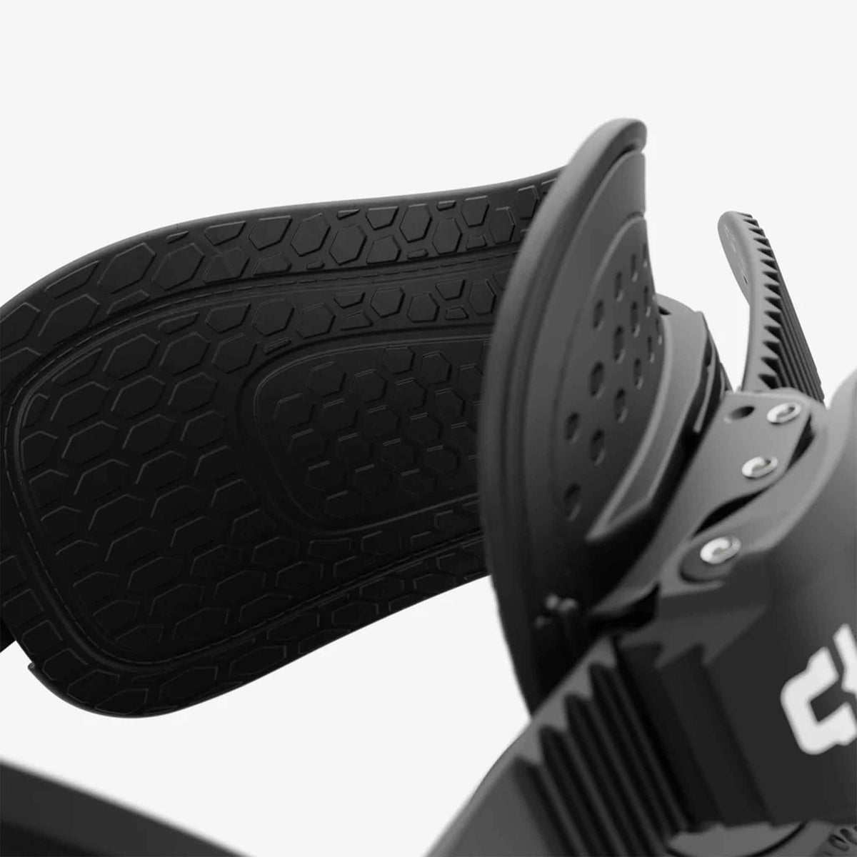 Force | Black