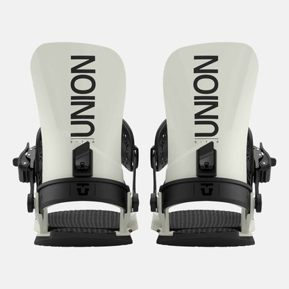 Outerspace Living Snowboardpaket